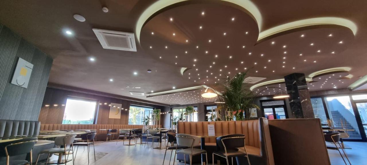 Gotha Hotel Turin Airport Ciriè Exteriör bild