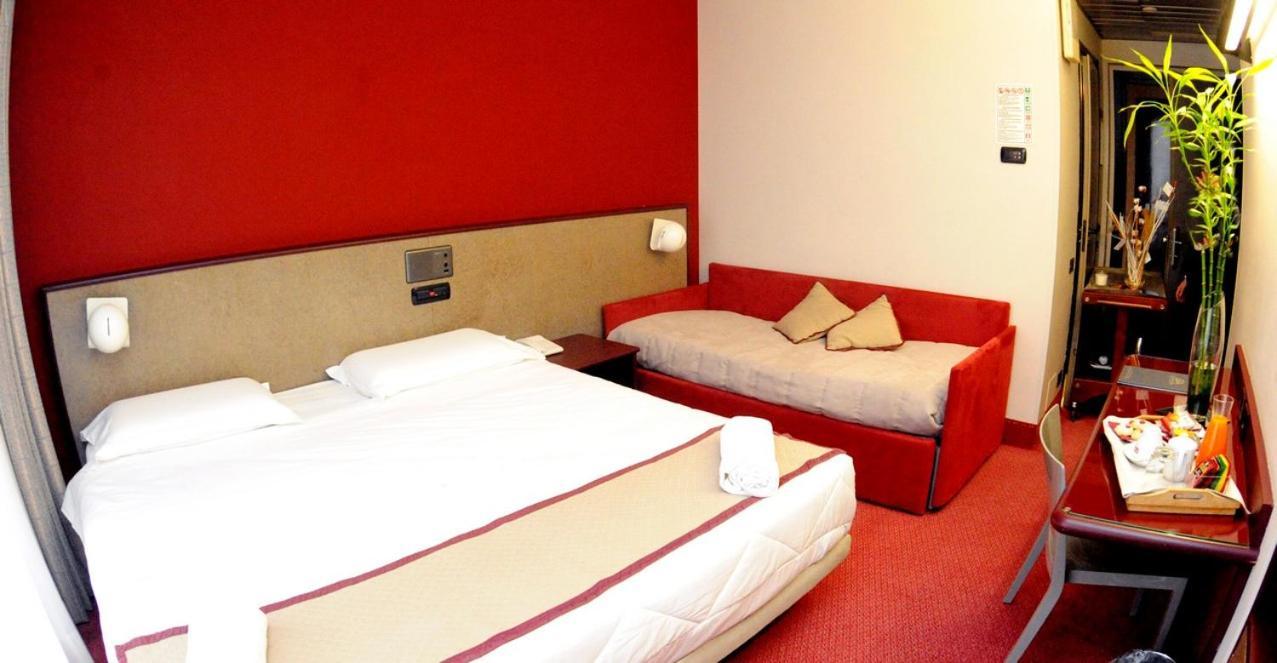 Gotha Hotel Turin Airport Ciriè Exteriör bild